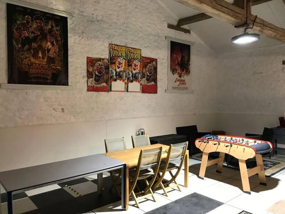 La Fermette Aux Lamas Savigny-Lévescault Extérieur photo